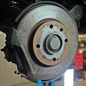 auto repair shop, workshop, brake disc