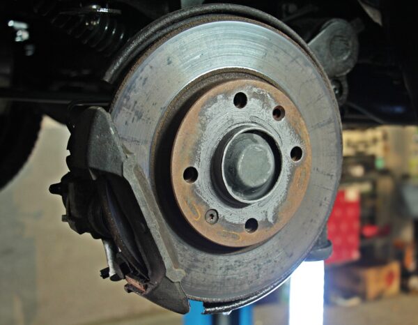 auto repair shop, workshop, brake disc